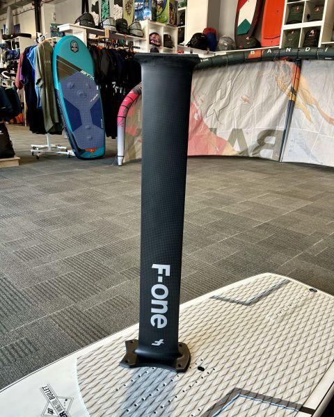 Carbon Mast 14 85