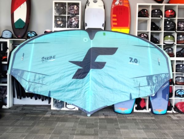Strike V1 7.0m2 B.Á. .